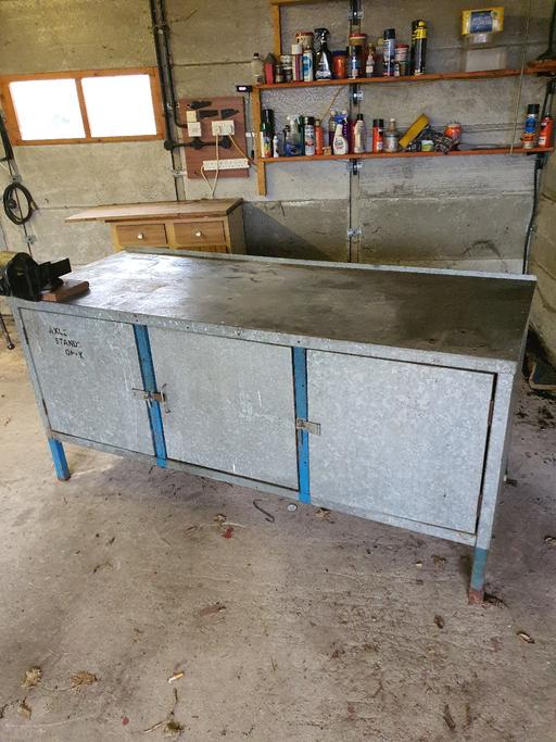 Buy & Sell Staffordshire Tamworth - Photos for RARE LUCAS ENG HEAVY DUTY WORKBENCH