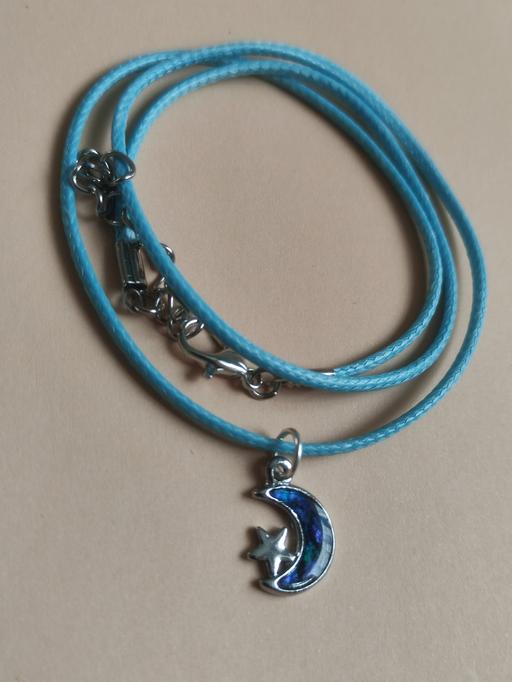 Buy & Sell Grafton Street Industrial Estate West Northamptonshire - Photos for Beautiful necklace