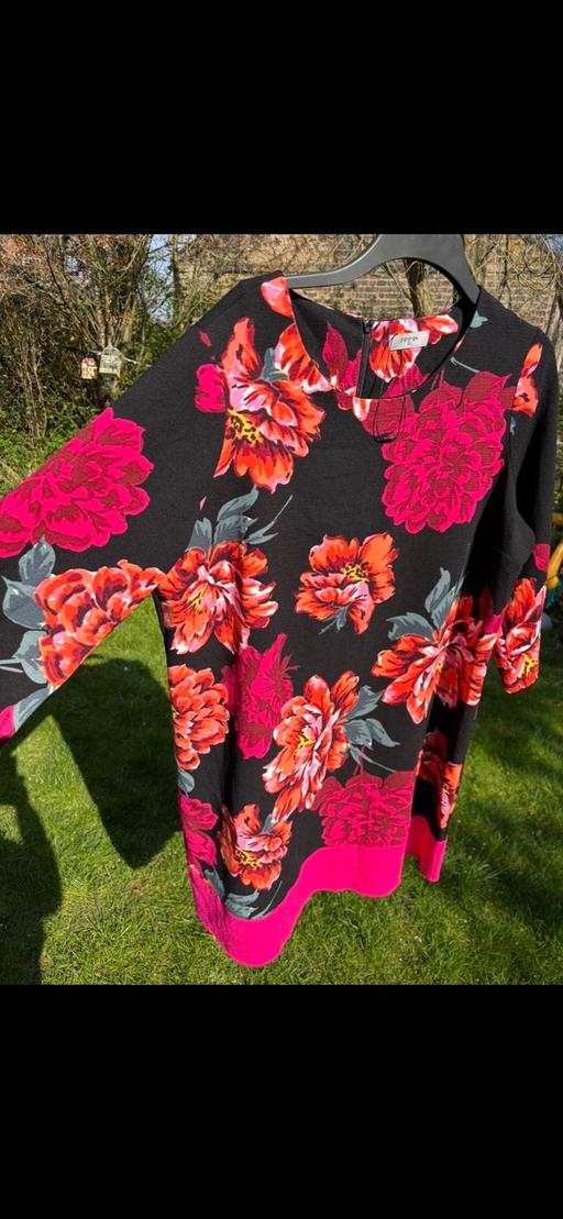 Buy & Sell Eastborough Kirklees - Photos for New Soon Floral Dress 20