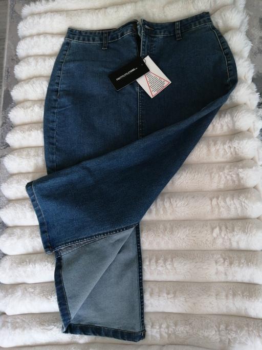 Buy & Sell Wednesfield Wolverhampton - Photos for ladies skirt size *14* P. L. T