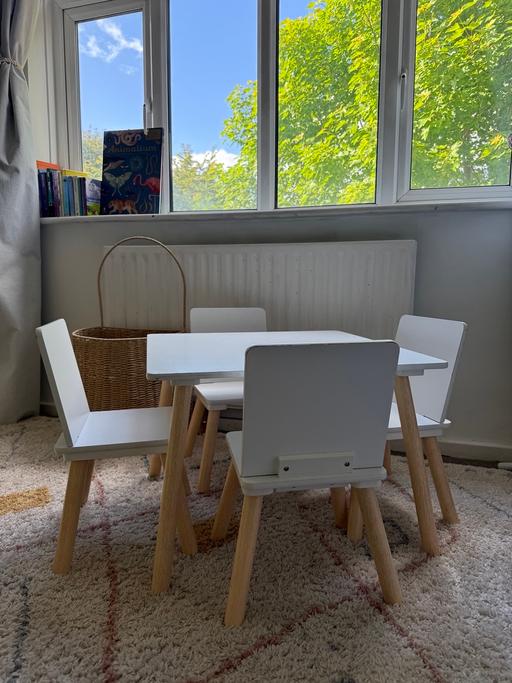Buy & Sell West London Acton - West London - Photos for Argos white table and chairs