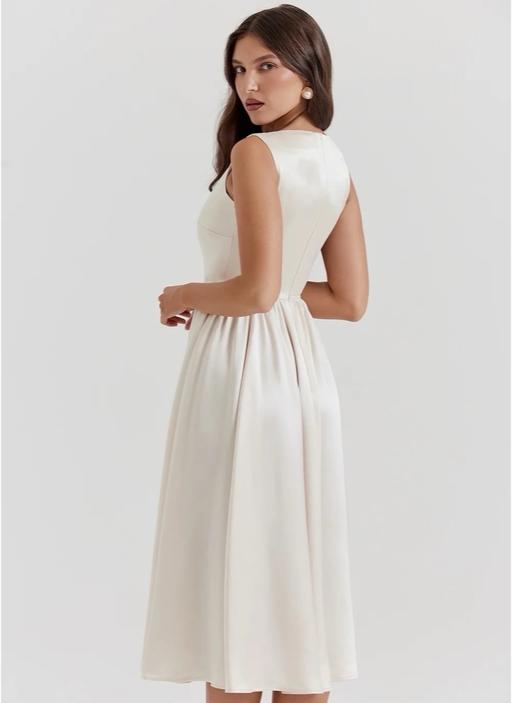 Buy & Sell Kennington South East London - Photos for Silk Dress