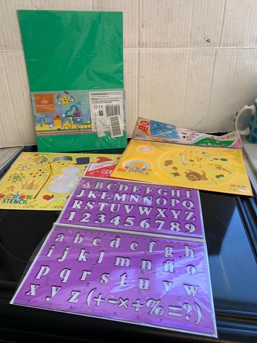 Classes West Midlands Walsall - Photos for Stencils & pack A4 coloured card