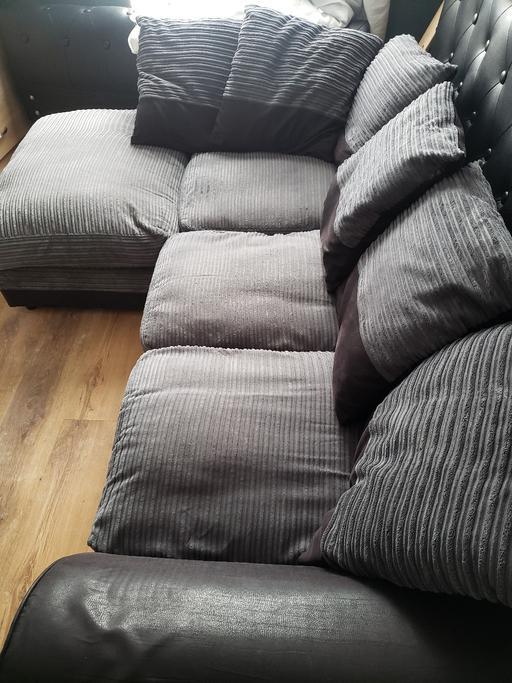 Buy & Sell West Midlands Wolverhampton - Photos for corner sofa