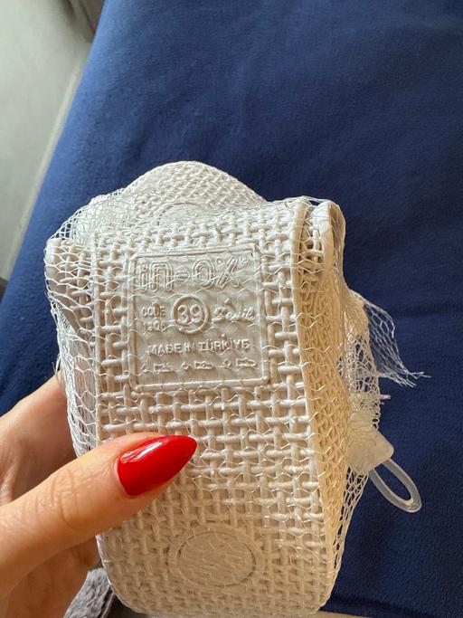 Buy & Sell East London Ratcliff - East London - Photos for White Rubber Water Shoes – Size 38–39