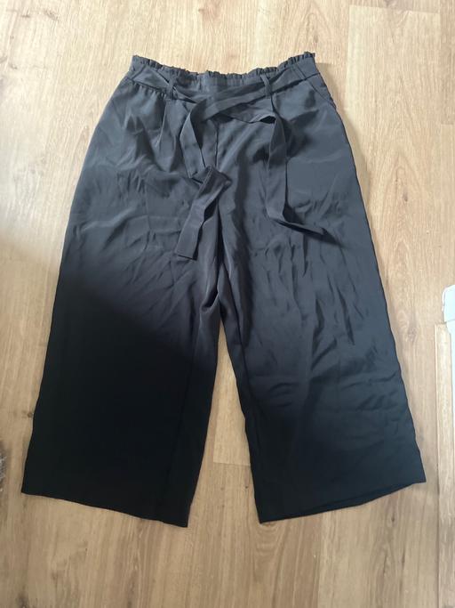 Buy & Sell South Yorkshire Doncaster - Photos for New look baggy bottoms 3/4 length size 12