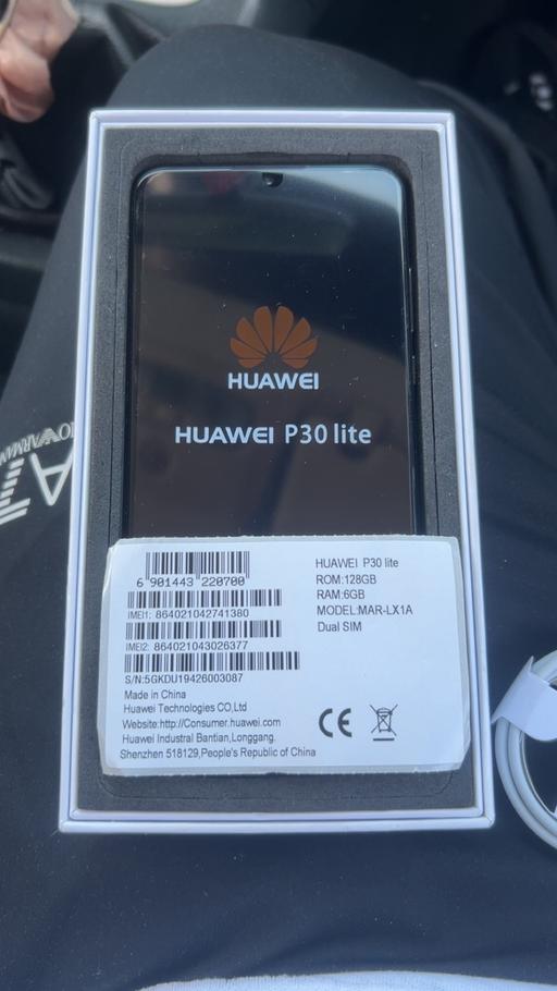 Buy & Sell West Midlands Sandwell - Photos for Huawei P30 Lite