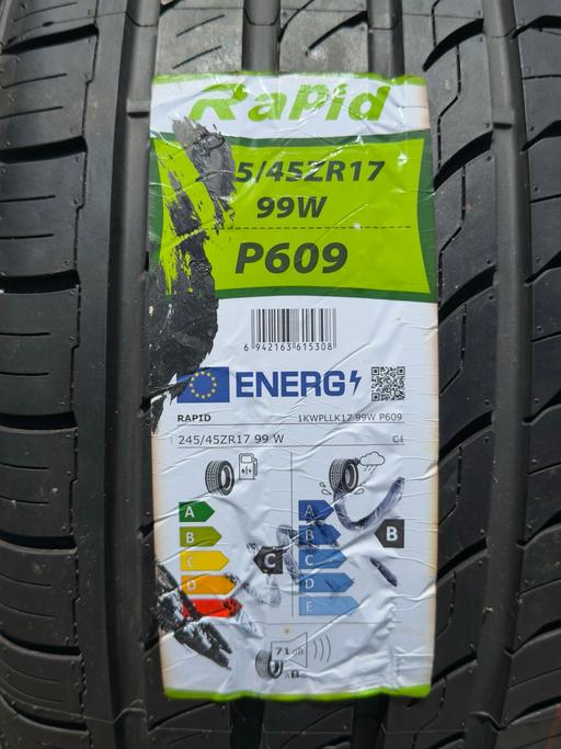 Vehicles Bedfordshire Luton - Photos for Rapid Tyre