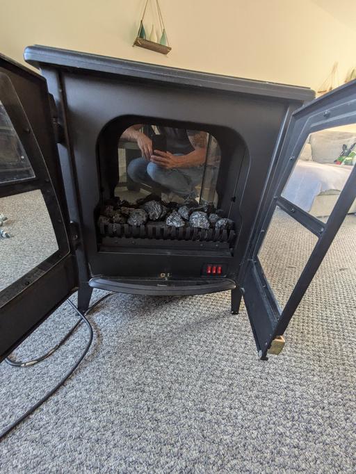 Buy & Sell Worcestershire Bromsgrove - Photos for electric fire coal effect.