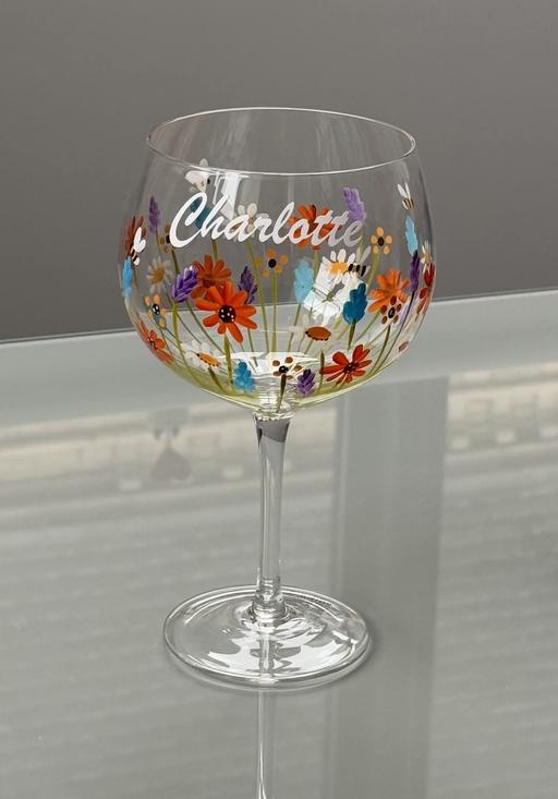 Buy & Sell Bexley Sidcup - DA15 - Photos for Hand painted Daisy Meadow Glassware