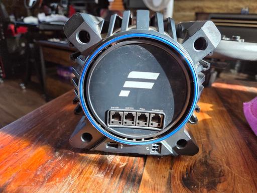 Buy & Sell West Yorkshire Bradford - Photos for fanatec dd pro wheelbase