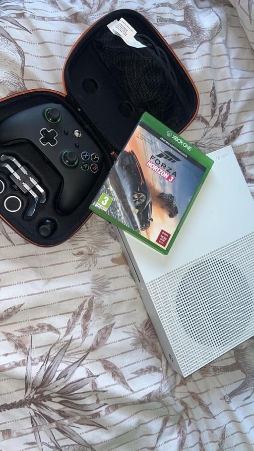 Buy & Sell West Midlands Sandwell - Photos for Xbox one S