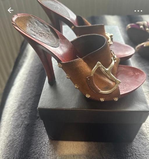 Buy & Sell - Photos for Gucci shoes