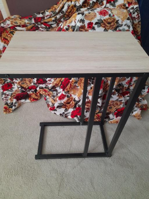 Buy & Sell West Midlands Birmingham - Photos for small side table 