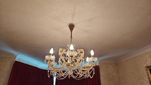 Buy & Sell North West London Dollis Hill - North West London - Photos for stunning chandeliers (2 available)