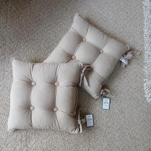 Buy & Sell West Midlands Dudley - Photos for 2 DUNELM SEAT PADS