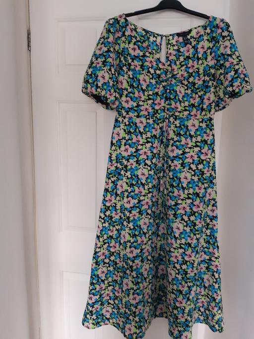 Buy & Sell Wolverhampton West Midlands - Photos for Blue floral dress