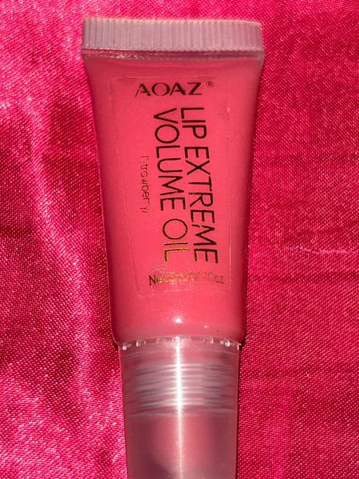 Buy & Sell Gloucestershire South Gloucestershire - Photos for Lip Extreme volume oil- strawberry