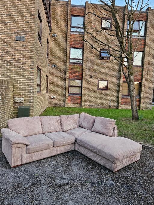 Buy & Sell Surrey Guildford - Photos for Brown corner sofa