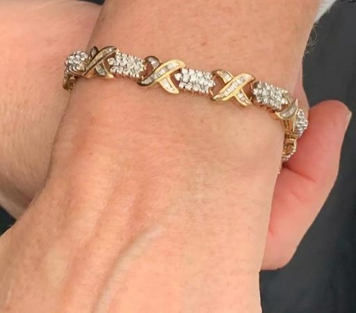 Buy & Sell Greater Manchester Bury - Photos for Yellow gold diamonds bracelet