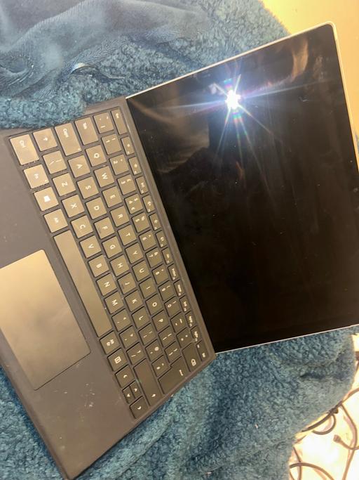 Buy & Sell Antrim and Newtownabbey Belfast - BT7 - Photos for Surface pro 7