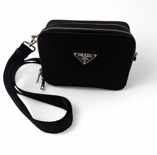 Buy & Sell Tottenham Green North London - Photos for small square Nylon crossover bag