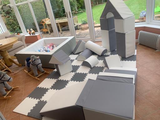 Buy & Sell Stratford Enterprise Park Stratford-on-Avon - Photos for Soft play