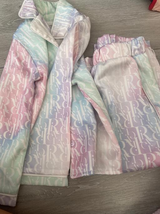 Buy & Sell West Midlands Birmingham - Photos for River island satin pjs 18m