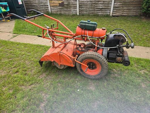 Buy & Sell Lincolnshire North Lincolnshire - Photos for Howard gem rotavator whit BRITISH junior engi
