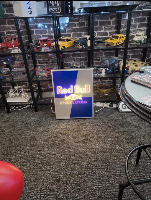 Buy & Sell Leicestershire Leicester - Photos for Vintage Red Bull Light Up Bar Sign 22
