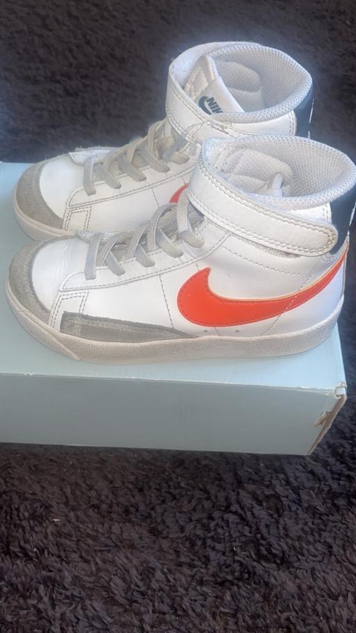 Buy & Sell Forest Gate East London - Photos for Nike Blazer Mid(children)