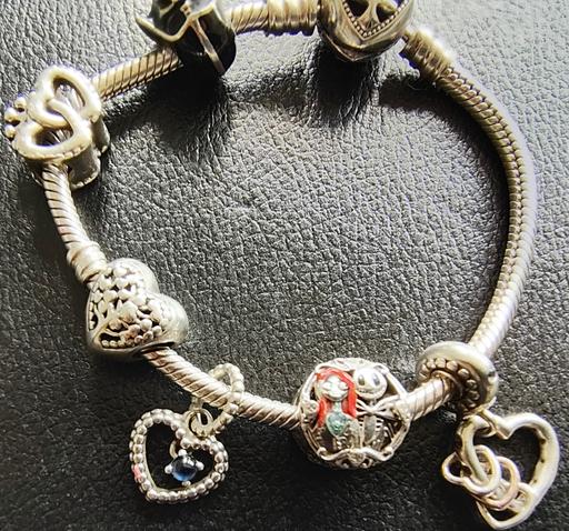 Buy & Sell Surrey Reigate and Banstead - Photos for Pandora bracelet and charms