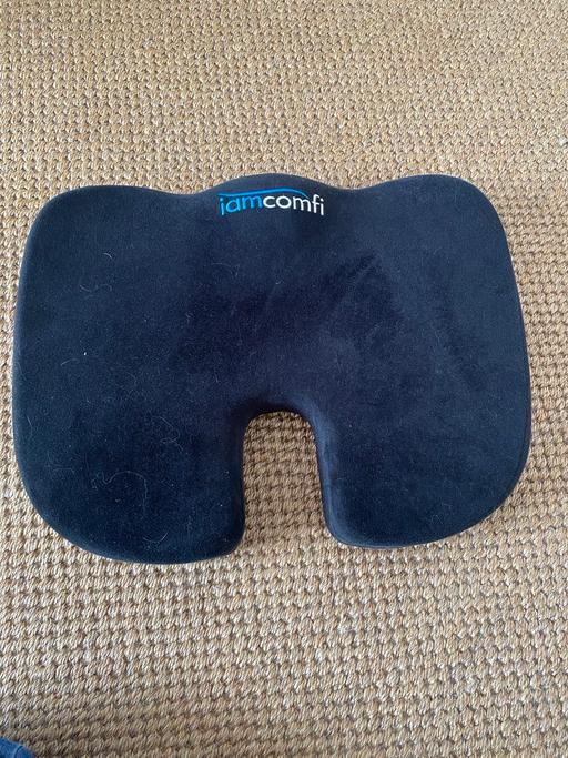 Buy & Sell South West London Richmond upon Thames - Photos for Desk chair cushion