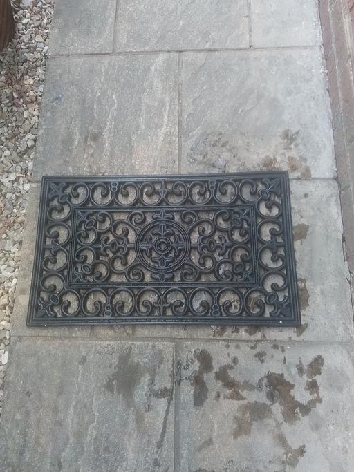 Buy & Sell West Midlands Walsall - Photos for LARGE BLACK OUTSIDE DOOR MAT