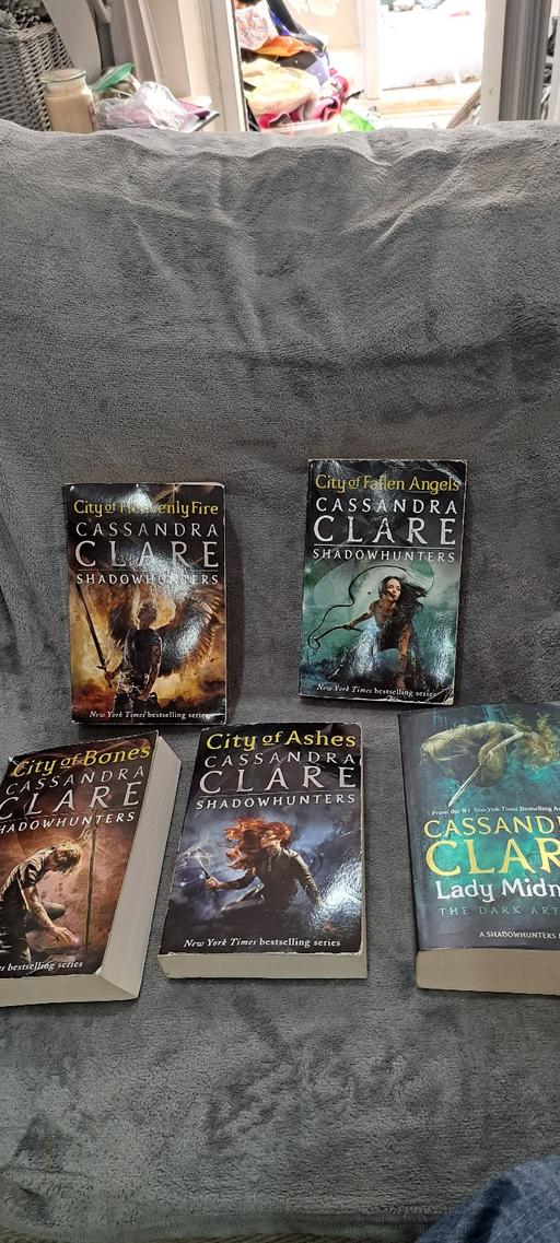 Buy & Sell West Midlands Birmingham - Photos for Cassandra Clare shadow hunters