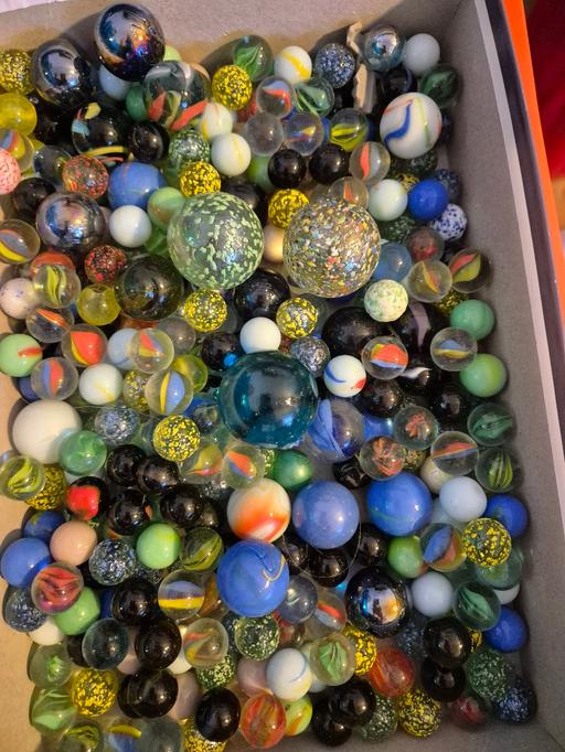 Buy & Sell Hutton Brentwood - Photos for box of mixed marbles