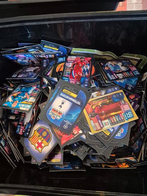 Buy & Sell Hutton Brentwood - Photos for football cards huge box