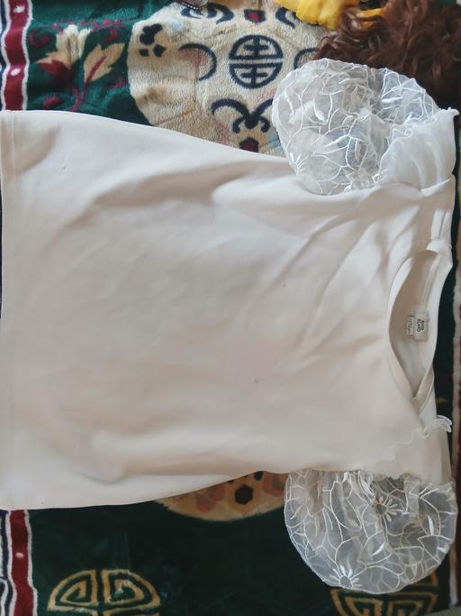 Buy & Sell Shepherd`s Bush West London - Photos for top from river island