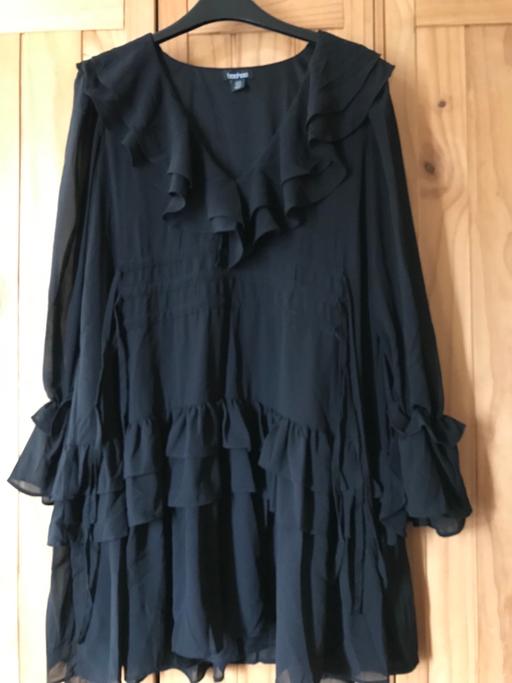 Buy & Sell Newport - Wales Newport - NP19 - Photos for Women’s Boohoo Size 10 Dress.