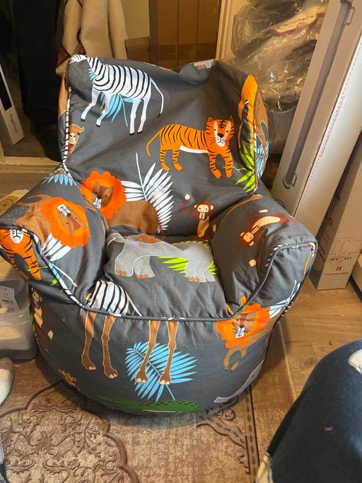 Buy & Sell Hampshire Fareham - Photos for Kids animal print beanbag grey chair