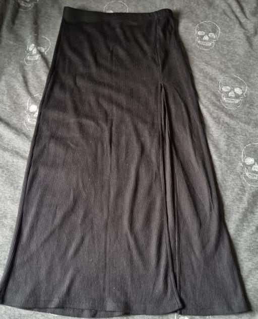 Buy & Sell Clayton West Kirklees - Photos for Black Shein Ribbed Skirt With Side Split
