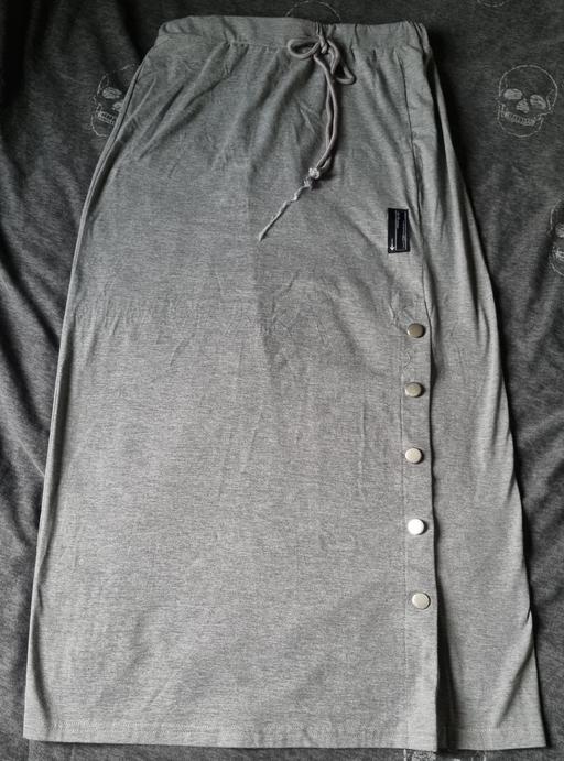 Buy & Sell Clayton West Kirklees - Photos for Grey Shein Skirt - Size Medium