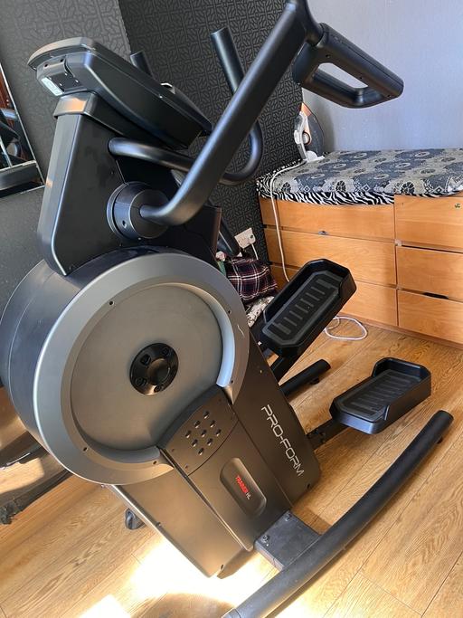 Buy & Sell West Midlands Birmingham - Photos for Proform trainerHL Smart Bluetooth elliptical