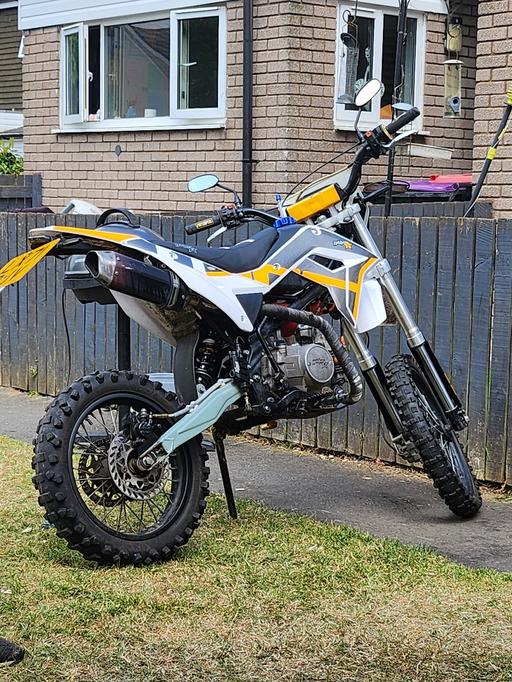 Vehicles Shropshire Telford and Wrekin - Photos for thumpstar road ripper 125cc