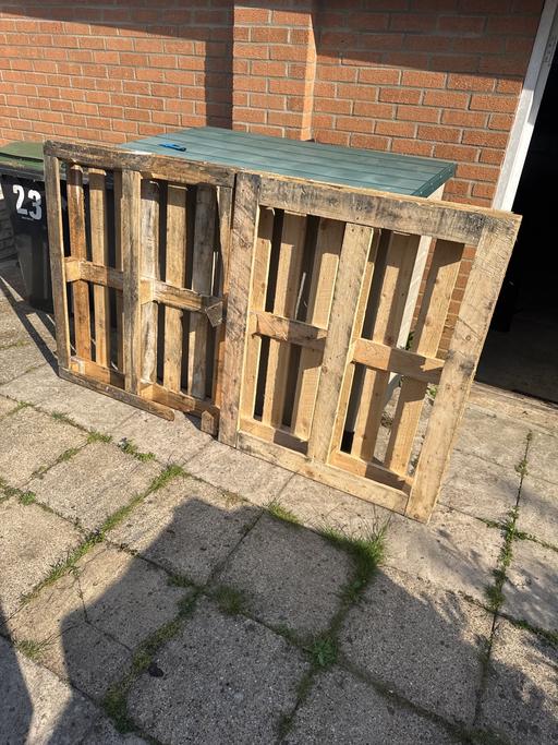 Buy & Sell Bedfordshire Bedford - Photos for Pallet Large Wood (free pick up only)