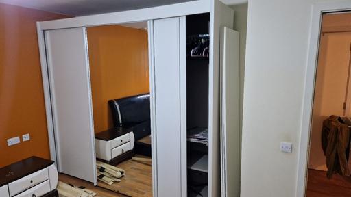Buy & Sell North West London Queensbury - Harrow - Photos for Triple sliding door wardrobe