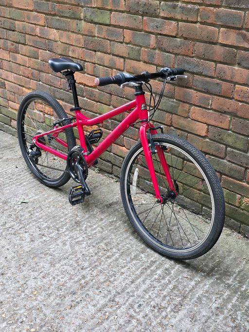 Buy & Sell South East London Dulwich - South East London - Photos for CARRERA SARUNA JNR RED LIGHTWEIGHT KIDS BIKE