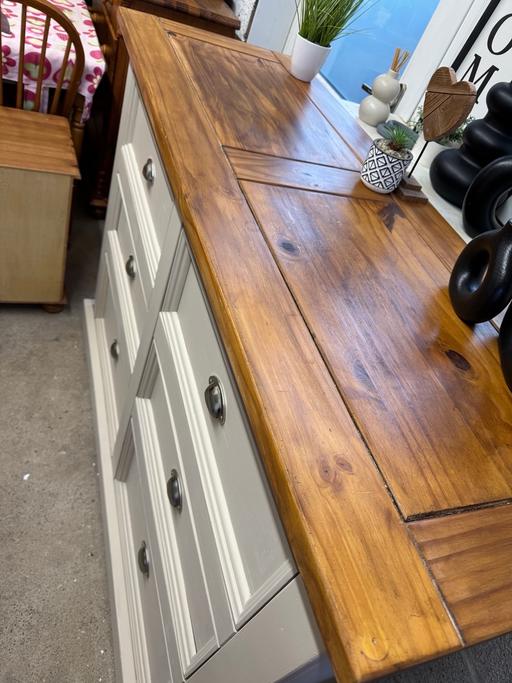 Buy & Sell Worcestershire Wyre Forest - Photos for Mexican pine large chest of drawers