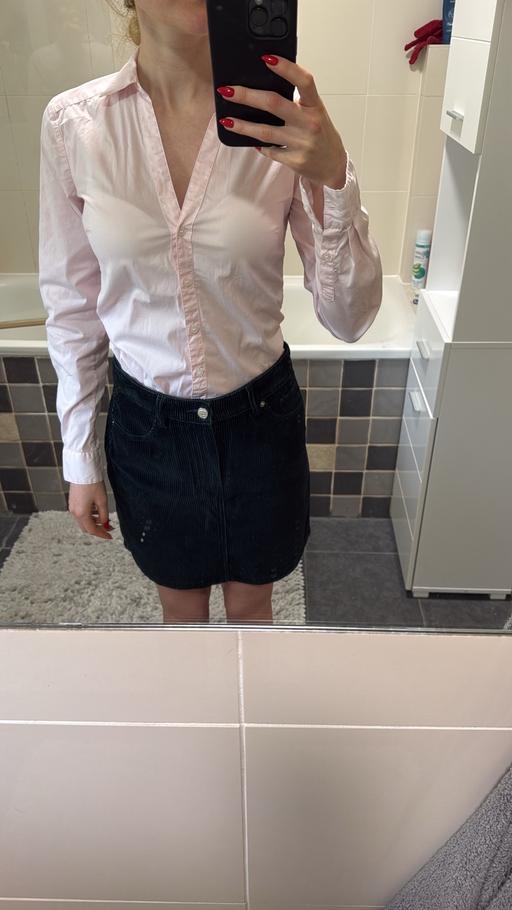 Buy & Sell Ratcliff East London - Photos for H&M Pink Fitted Shirt