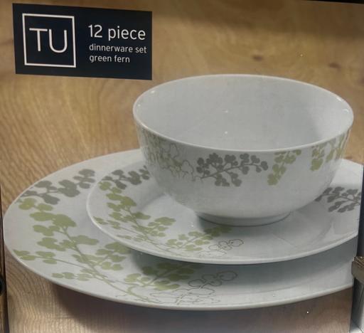 Buy & Sell West Midlands Birmingham - Photos for 12 Piece Dinnerware Set